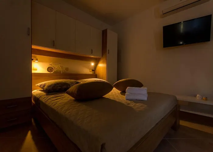 Sandra Penzion Trogir